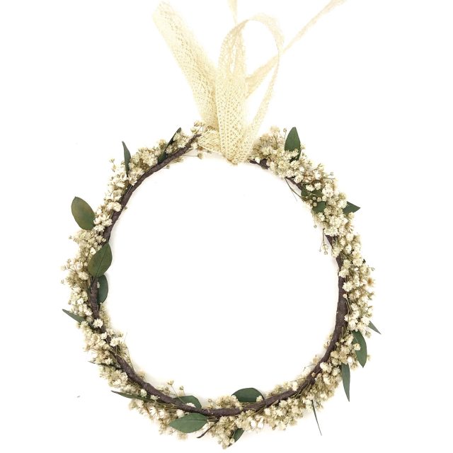 Corona de Flores con Lazo Paniculata Blanca con Hojas